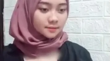 Bokep Indo VCS Bareng Sherly Jilbabers Toge