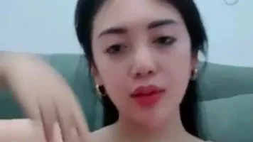 Bokep Indo Melia Cantik Remas Susu DreamLive