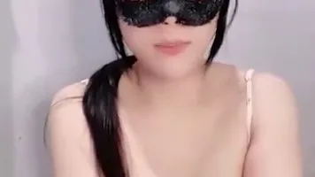 Bokep Indo Kak Mega Bugil Elus Meki Tipis2