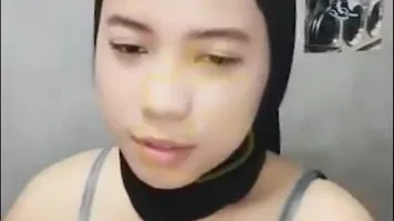 Bokep Indo Jilbab Yunita Ngangkang Colmek Manjah