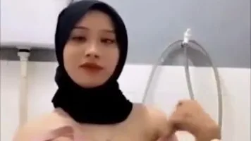 Bokep Indo Jilbab Putri Mega Pap Toket