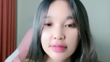 Ebot Goyangan Adenia Bikini Selebgram Eks SPG Viral