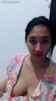 Bokep Indo Kakak Ais Pamer Belahan Toket Mango