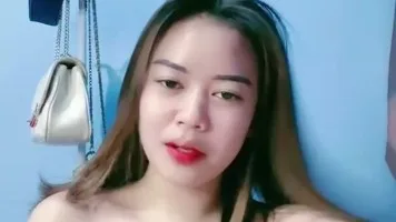 Bokep Indo Kak Ebby Belahan Toket Mulus Mango