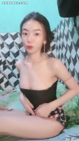 Bokep Indo Kak Liana Mahasiswi Remas Tetek Live