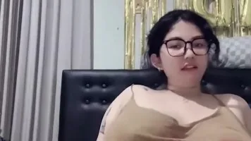 Bokep Indo Tante Gemoy Tobrut Ngewe Sama Berondong