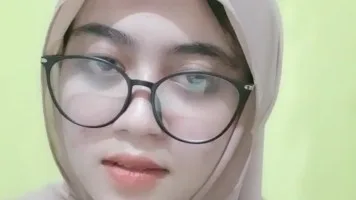 Aichan Mode Jilbab Makin Cakep Nih ID 94359514 Mango