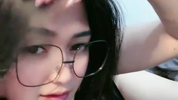 Rebahan Bareng Zara Jadi Pengen Nyusu ID 71966778 Mango