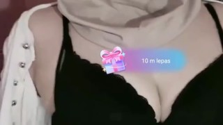 Hijab Manis Toge Joget Lepas Bra Dong Beb ID 42837932 Mango